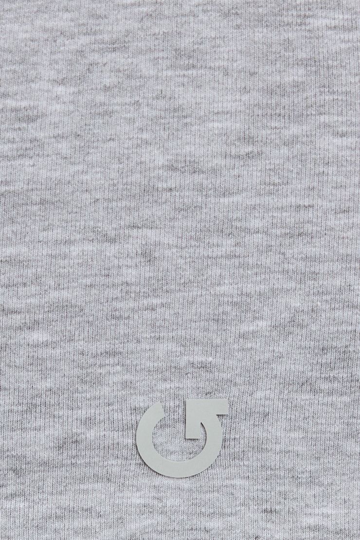 100100765_6YY_alt4_1920x2880.jpg