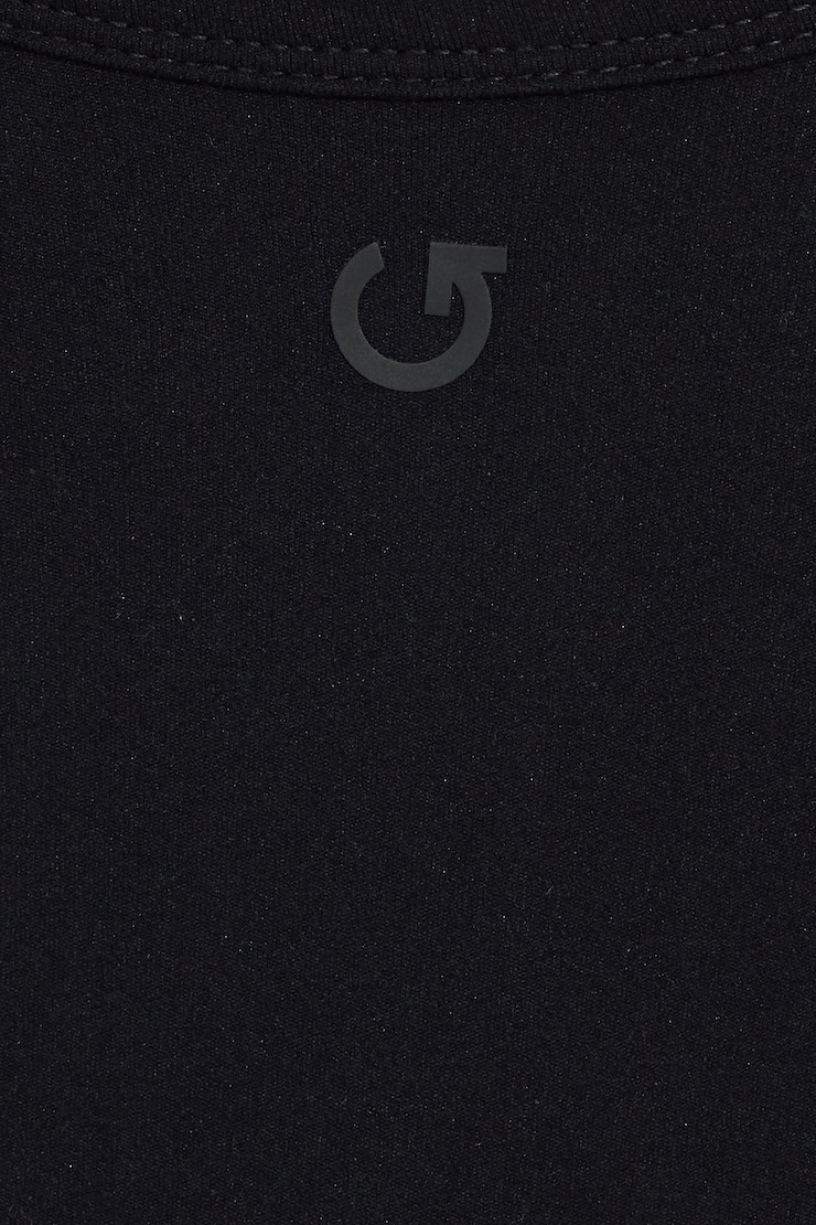 100102869_06V_alt3_1920x2880.jpg