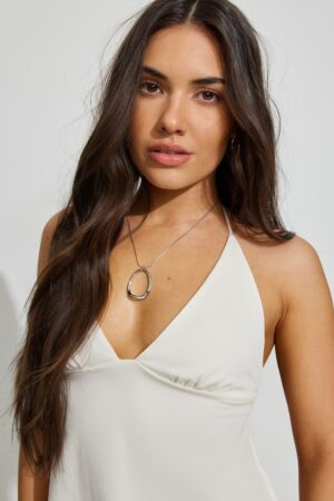 Hammered Single Oval Necklace